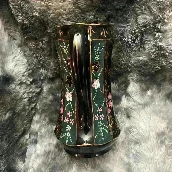 3 Black Glazed Pottery antique style water jugs - Picture 10 of 15